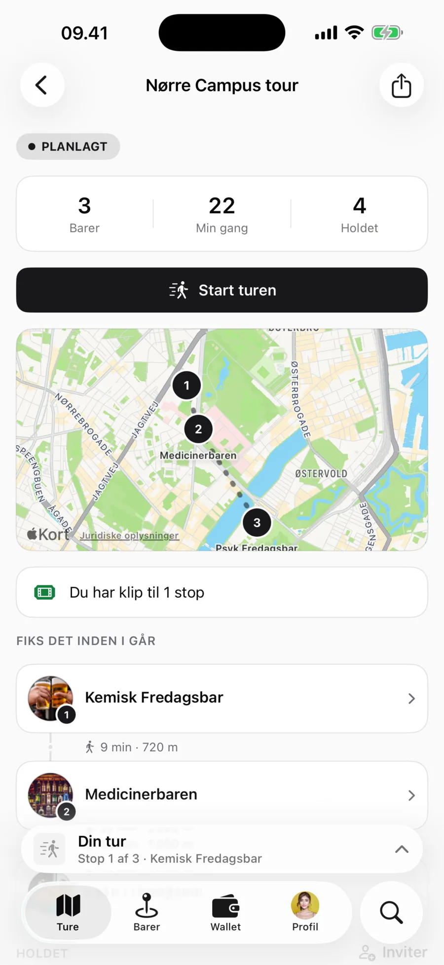 En planlagt bartur i Tour de Fredagsbar med tre stop, gåtider og ruten på kortet